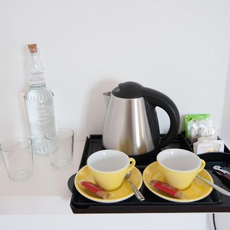 B&B Ca Del Sole แซร์ราวัลเล สกรีเวีย ภายนอก รูปภาพ