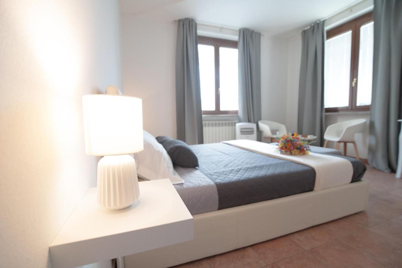 B&B Ca Del Sole แซร์ราวัลเล สกรีเวีย ภายนอก รูปภาพ
